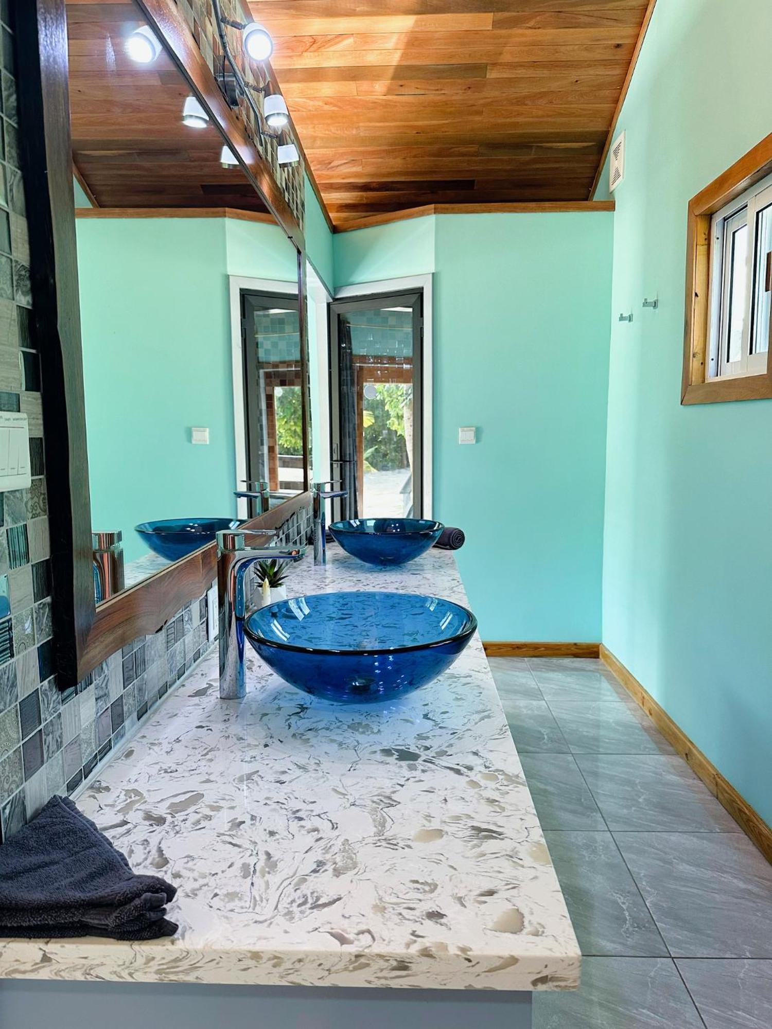 Mangata Villas Adults Only San Pedro  Kültér fotó