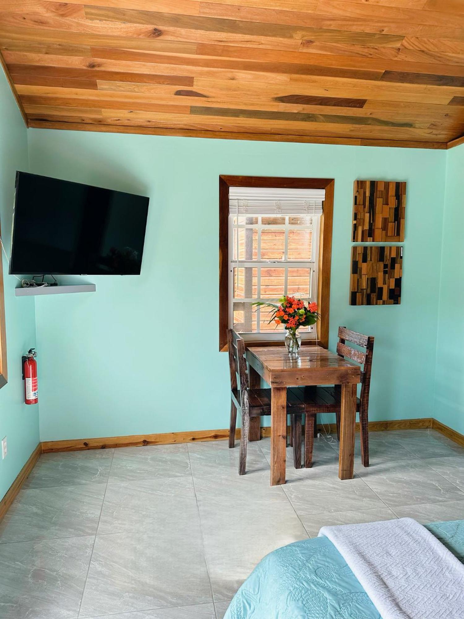 Mangata Villas Adults Only San Pedro  Kültér fotó